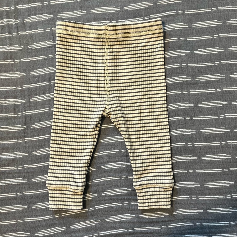 Quincy Mae ribbed leggings